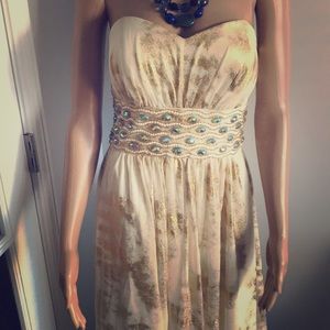 Women’s ignite evening Long strapless dress Size 4